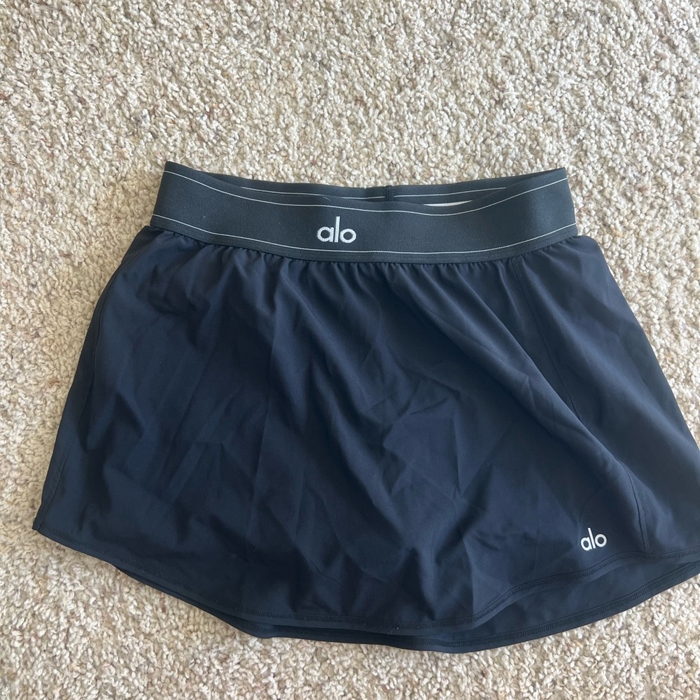 ALO Yoga Women's Black Skirt